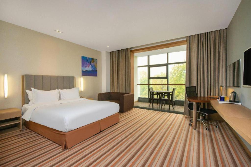 Holiday Inn Express Yangzhou City Center By Ihg מראה חיצוני תמונה